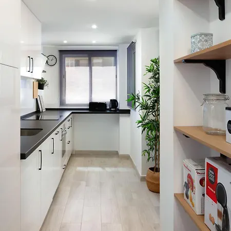 アパート Boliches Ulises By Alfresco フエンヒロラ