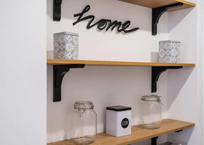 Boliches Ulises By Alfresco * フエンヒロラ